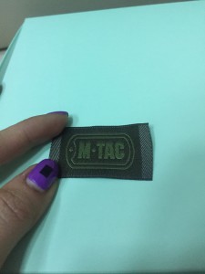 Жаккардовая бирка